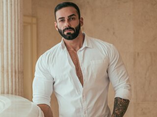 Adult cam MusclesMaster
